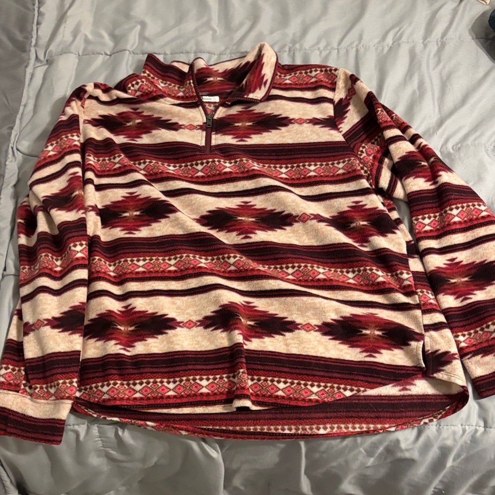 Maurices Burgundy and Cream Patterned Fleece